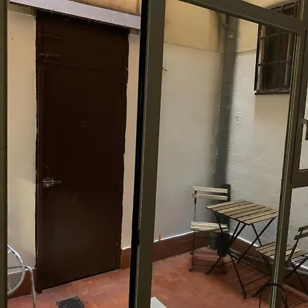 Lavapies Madrid Exterior photo